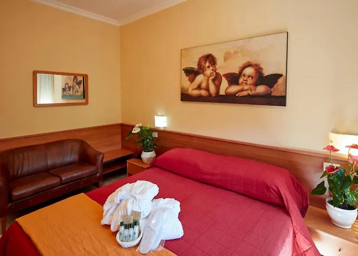 Plaza Hotell 3*